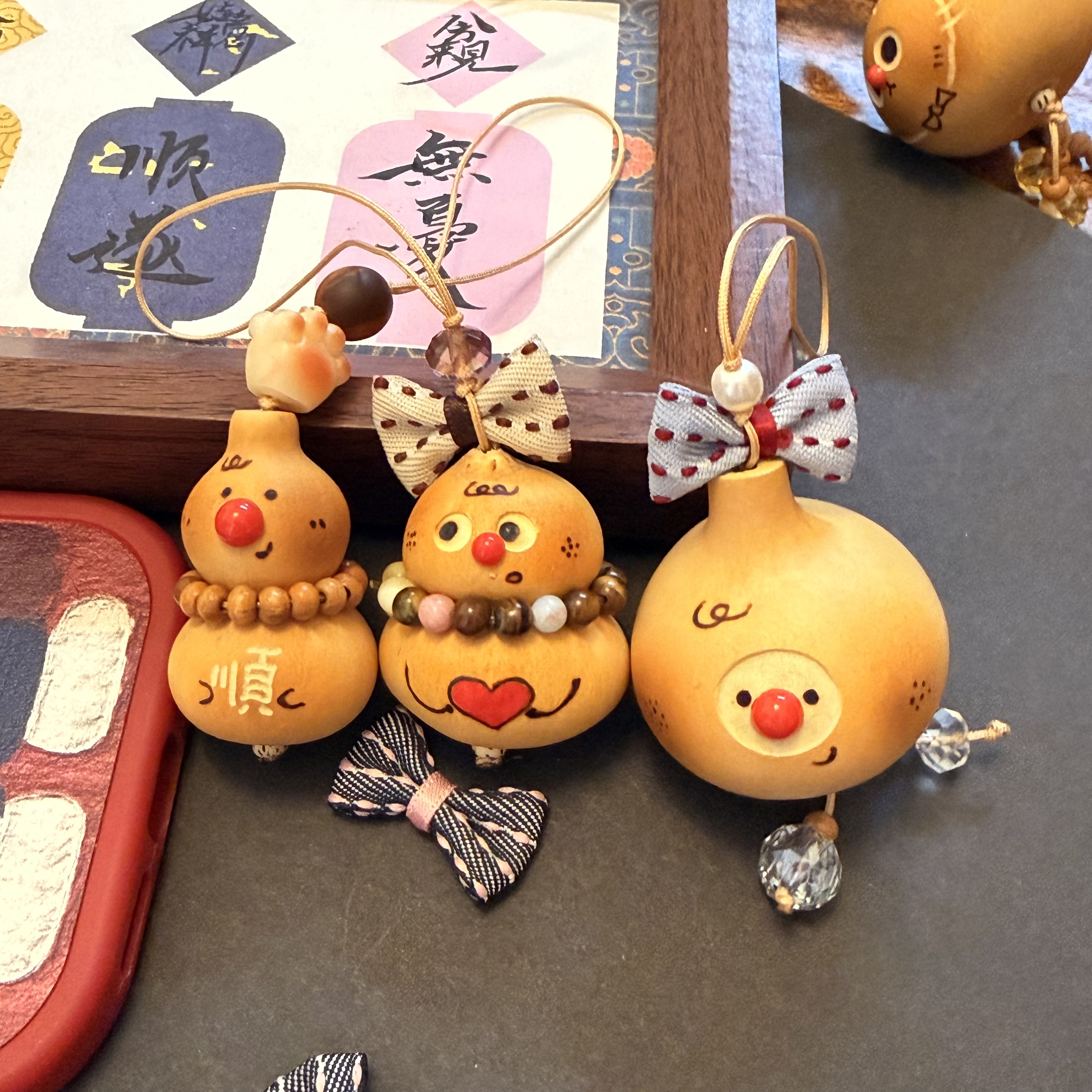 Natural gourd hand-twisted play money bag Caoli gold small gourd mobile phone pendant jewelry key chain pendant