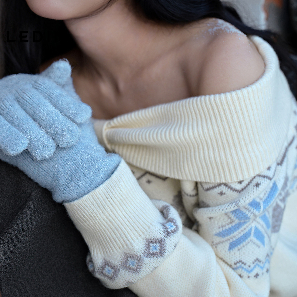 【费尔岛】乐町蝴蝶领设计感毛针织衫女秋冬新款氛围感一字领毛衣