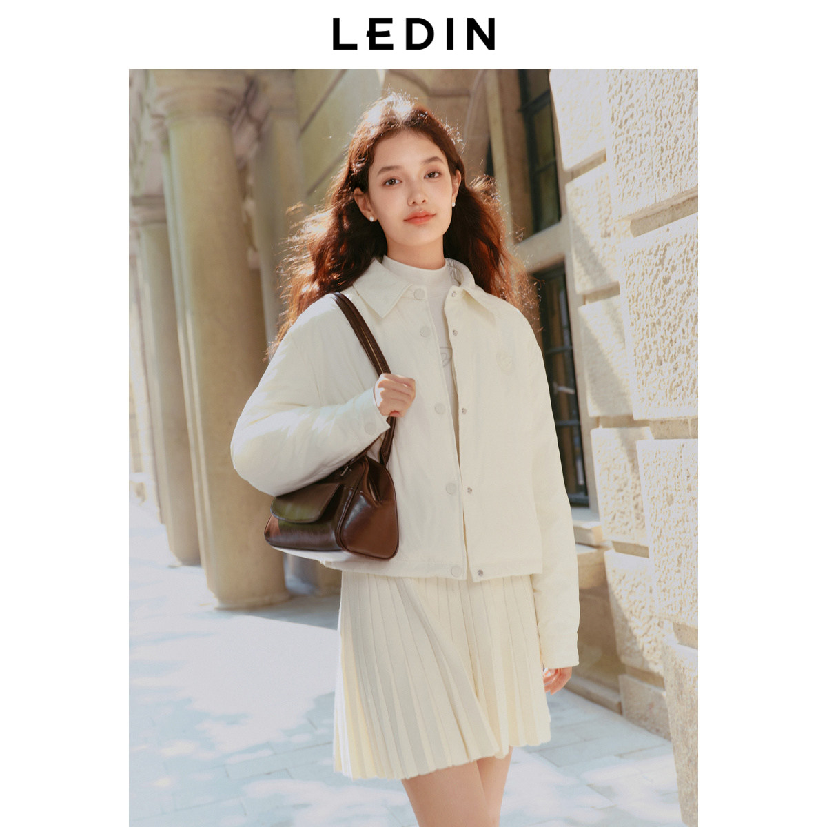 乐町衬衫领羽绒服女装冬季韩系通勤好穿轻薄宽松羽绒短款保暖