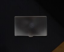 Minolta A5D’s split-image focusing screen for easy manual focusing