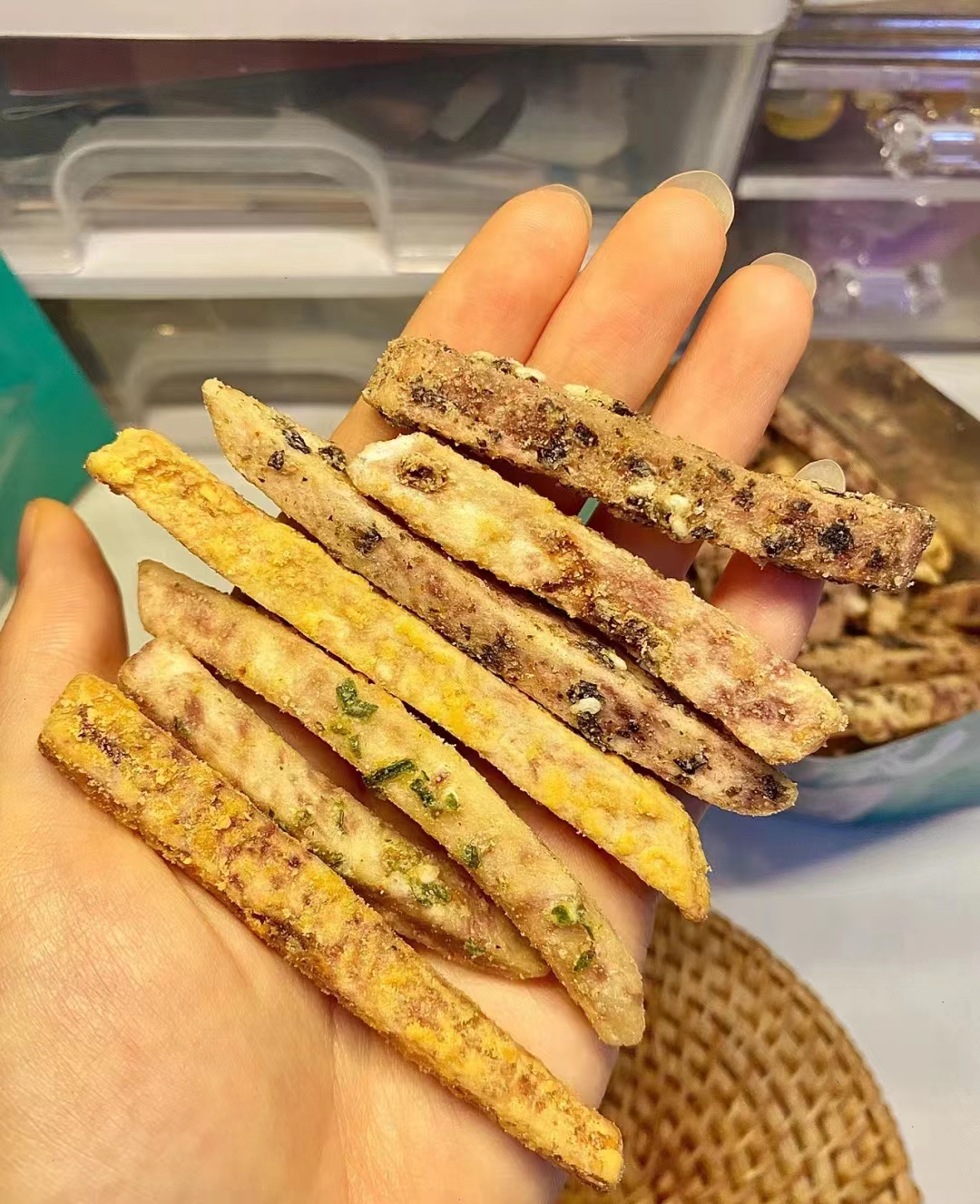 蟹黄味海苔味芋头条零食250g/袋口感酥脆非油炸芋头条芋头片香脆 - 图1