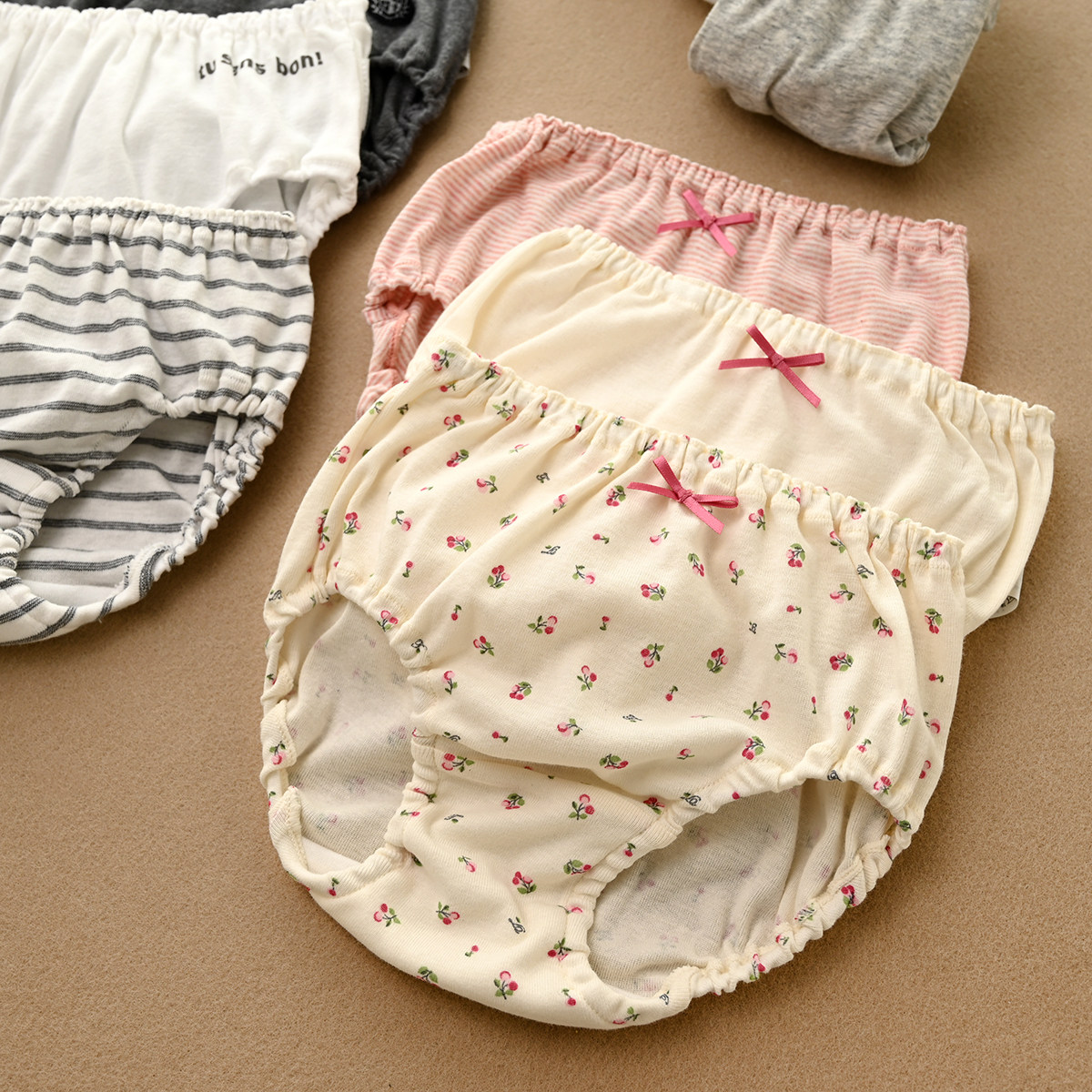 A类三件装 儿童纯棉内裤 男女童全棉三角裤 双层裆 中大童 面包裤,淘宝优惠券,粉丝福利购,淘宝优惠卷