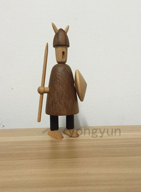 丹麦木头客厅维京人士兵书房摆件