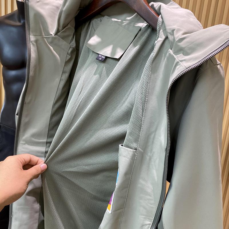 王炸主推！入门级！户外牛货！防风防水男女情侣冲锋衣外套夹克潮 - 图2