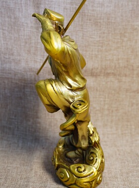 孙悟空黄铜齐天大圣斗战胜佛摆件