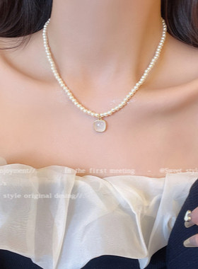 2025新款爆款小方糖吊坠锁骨链