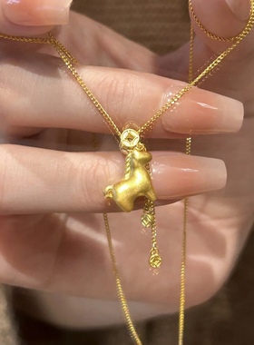 金色复古马上有钱花小马项链