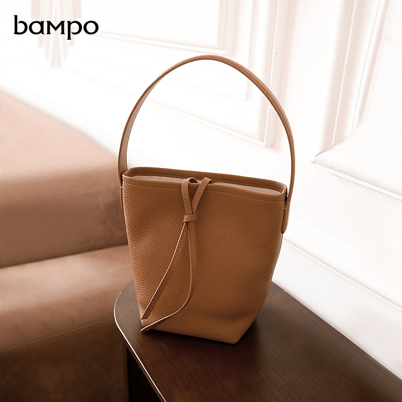 BAMPO半坡头层牛皮水桶包秋季新款专柜质感软包大容量手提包女包,淘宝优惠券,粉丝福利购,淘宝优惠卷