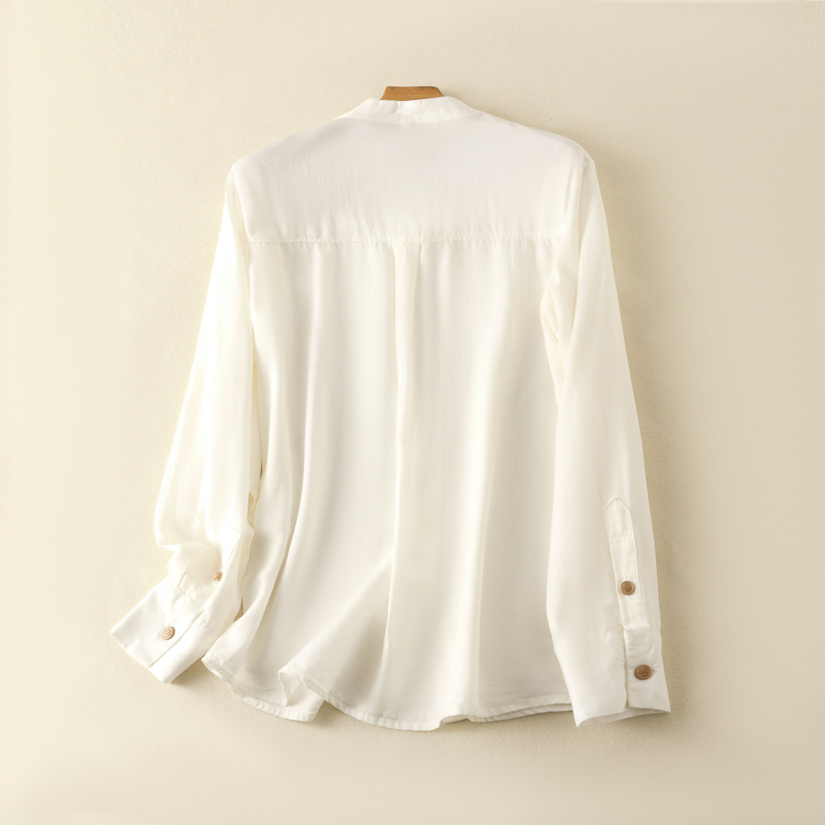 千金系春秋款时尚休闲立领天丝衬衫女百搭显瘦单排扣肩章洋气衬衣,淘宝优惠券,粉丝福利购,淘宝优惠卷