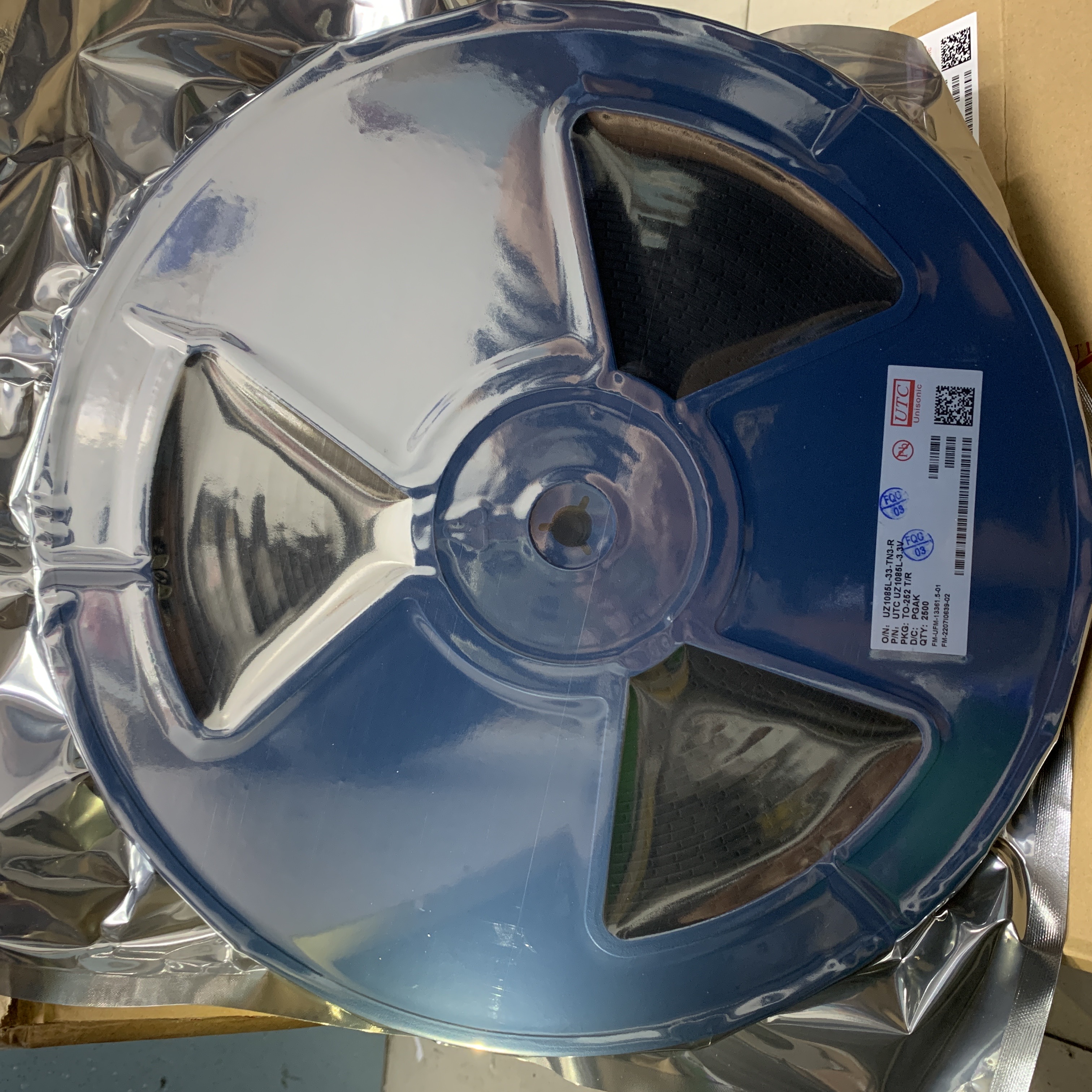 原装UTC友顺 2SB649AG-C-TN3-R 贴片TO-252-2 PNP 160V1.5A三极管 - 图0