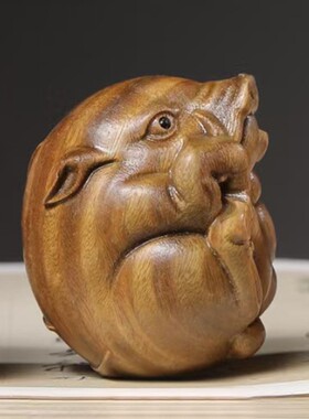 绿檀木 柏木黄金檀雕刻野猪款摆件文玩木制品摆饰规格5.4×4.5×4