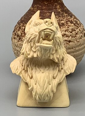 大叶黄杨木雕刻狼头款摆件摆饰装饰文玩规格55×45×40家居工艺品