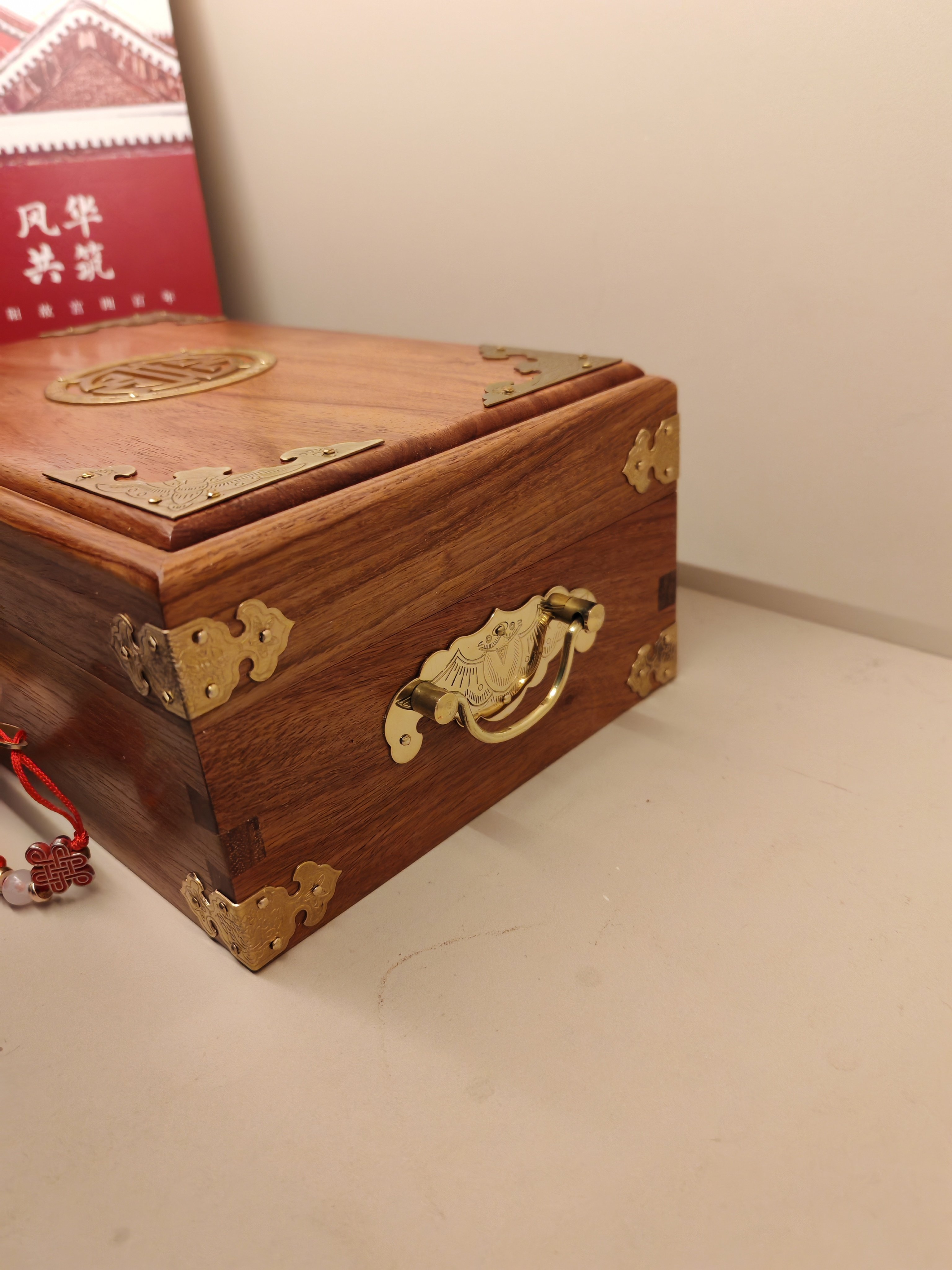 红木大果紫檀缅甸花梨收纳盒首饰盒纯铜五金文玩卡片证件天然香味,淘宝优惠券,粉丝福利购,淘宝优惠卷