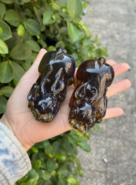 变色蜜蜡琥珀貔貅小摆件 蓝珀招财进宝神兽手把件文玩男士挂件