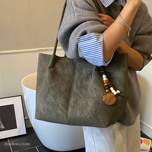 时尚简约复古大容量包包女2026新款通勤百搭单肩包轻便手提托特包 - 图2