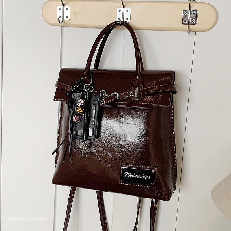 高级感油皮复古包包2025新款通勤女式双肩后背包大容量手提托特包,淘宝优惠券,粉丝福利购,淘宝优惠卷