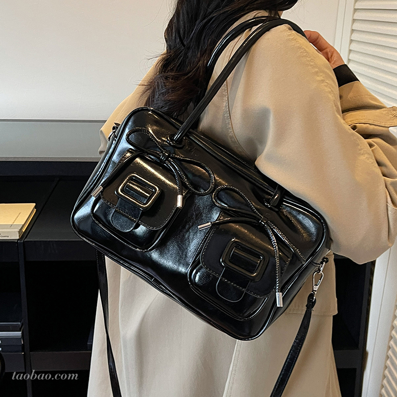 高级感油皮复古包包2025新款通勤百搭斜挎包女士单肩手提波士顿包 - 图0