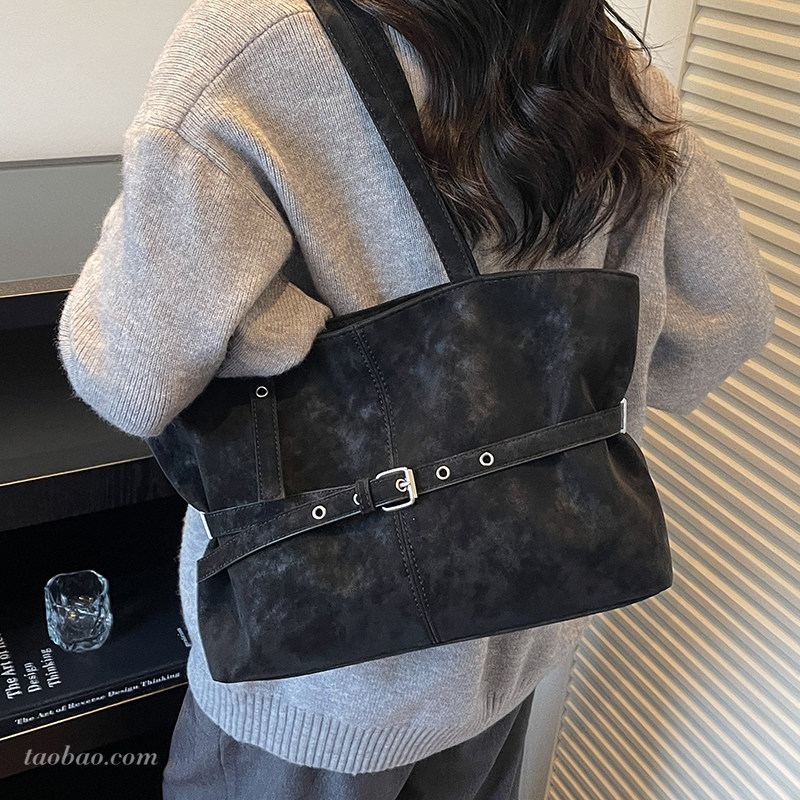 通勤复古磨砂包包女2025新款秋冬季百搭单肩包外出上班手提托特包,淘宝优惠券,粉丝福利购,淘宝优惠卷