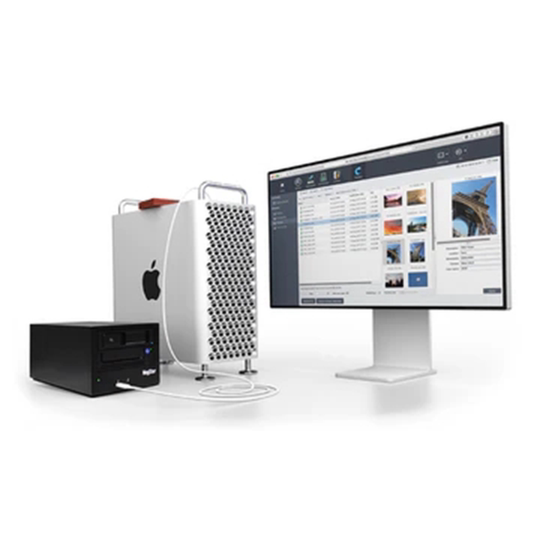 Flying Master SAS interface tape drive