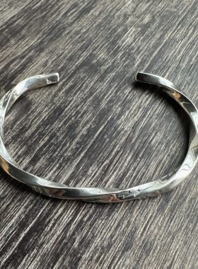 嘻哈情侣纯银扭曲闪电手镯手环