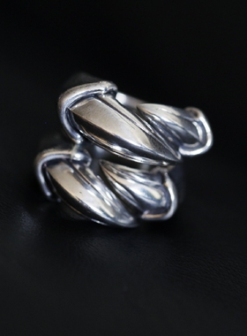 血腥玛丽厚重款龙爪戒指925指环