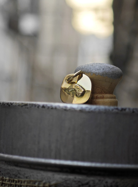 明星同款吊坠全金鹰头余文乐拉瑞