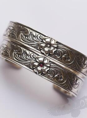 唐草纯银手镯红宝石镶嵌平打情侣