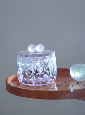 日本手工雕刻玻璃摆件