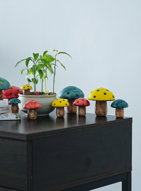 摆件七隐超可爱的日式彩色蘑菇