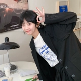 Черный милый костюм, юбка в складку, весенний комплект, по фигуре