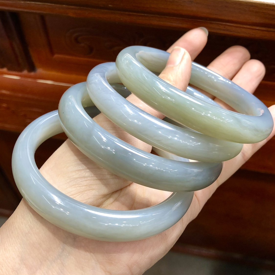 T767  天然和田玉烟紫手镯帝王紫高货正装玉石妈妈镯百搭首饰手串,淘宝优惠券,粉丝福利购,淘宝优惠卷