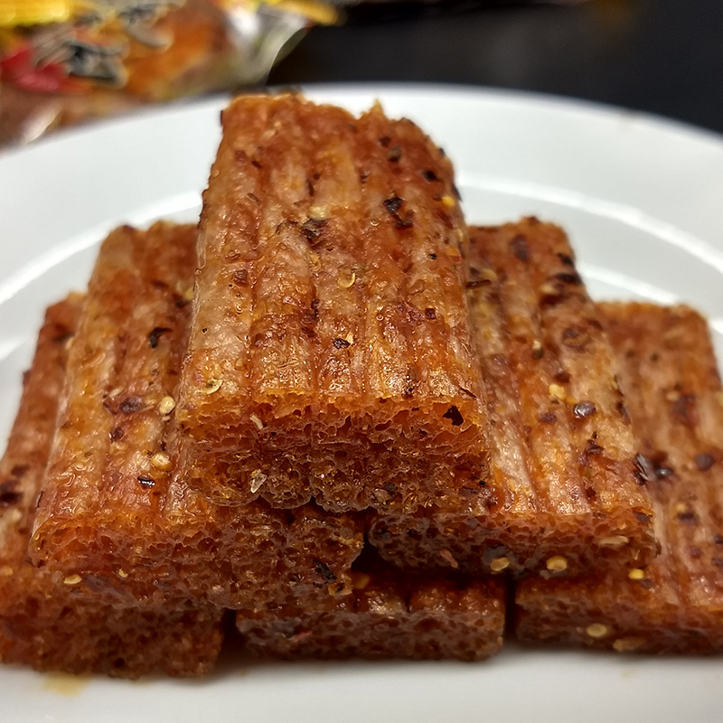 包邮四川牦牛肉素食辣条218g袋儿时零食8090后麻辣小吃整箱更优惠-图1