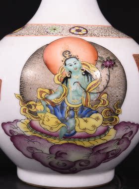 大清乾隆年制珐琅彩洋彩唐卡菩萨纹玉堂春瓶