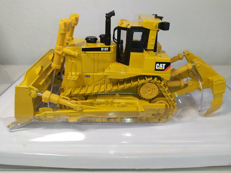 CAT 1/50 Tractor 卡特D10T推土机合金履带仿真模型摆件55158 - 图0