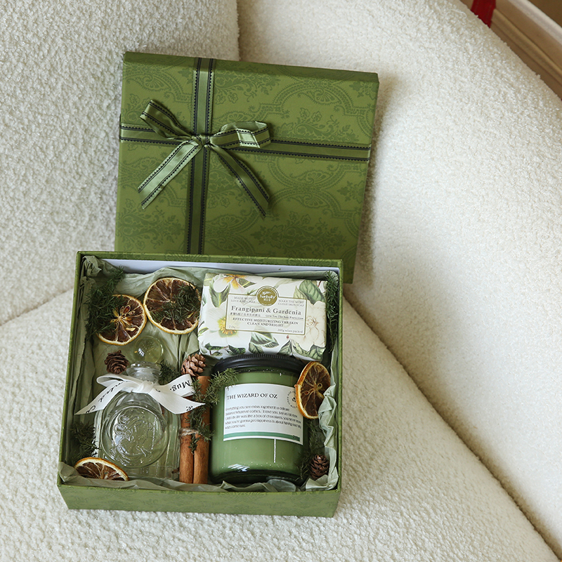 《绿野仙踪》绿色系文艺风香薰蜡烛无火欧舒丹香薰礼盒生日礼物,淘宝优惠券,粉丝福利购,淘宝优惠卷