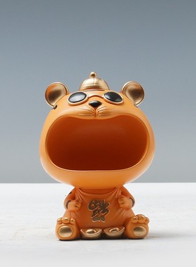 虎年吉祥物新年家居装饰品