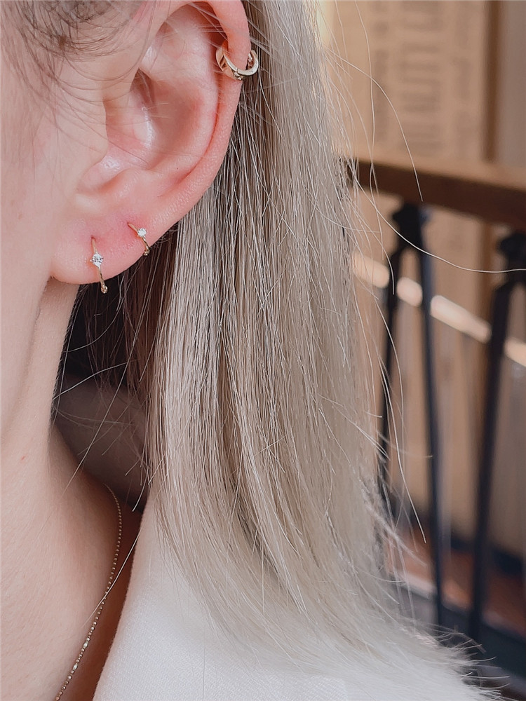 白小C黄金纯金首饰10K14K金耳环简单百搭四爪小钻素圈耳骨耳扣女 - 图2