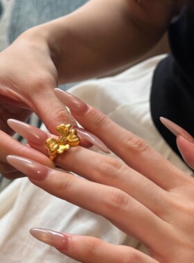 5D足金999镶嵌钻点钻俏皮蝴蝶戒指新款2025水贝黄金送礼送女友