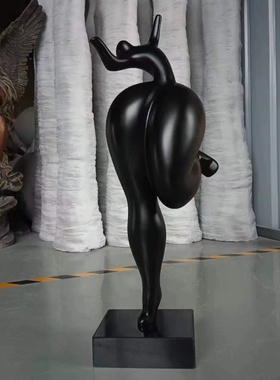 树脂空间美陈轻奢酒店售楼处雕塑