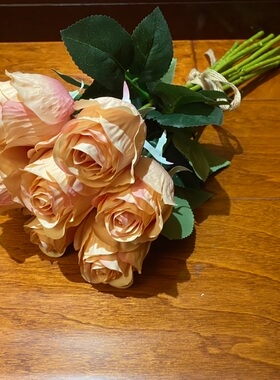 仿真玫瑰花玫蕾家居装饰摆件婚纱摄影道具 客厅餐厅卧室太美促销
