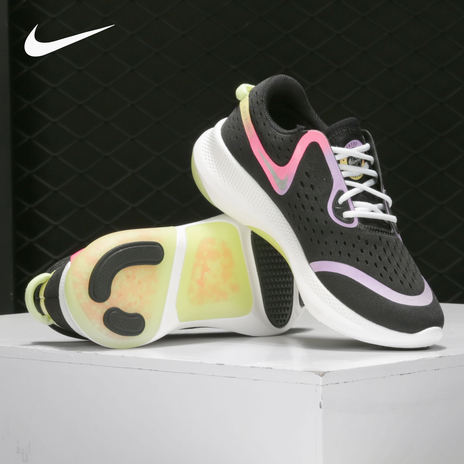 Nike/耐克正品 W JOYRIDE RUN 2 POD 女子新年款跑步鞋CU8430-091 - 图0