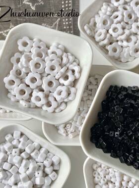 黑白色系亚克力花朵串珠正方扁圆手作diy手链手机链材料饰品配件