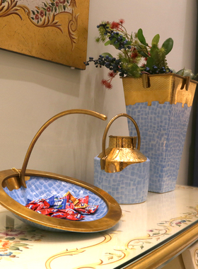 金色茱莉安法式装饰罐蓝色陶瓷