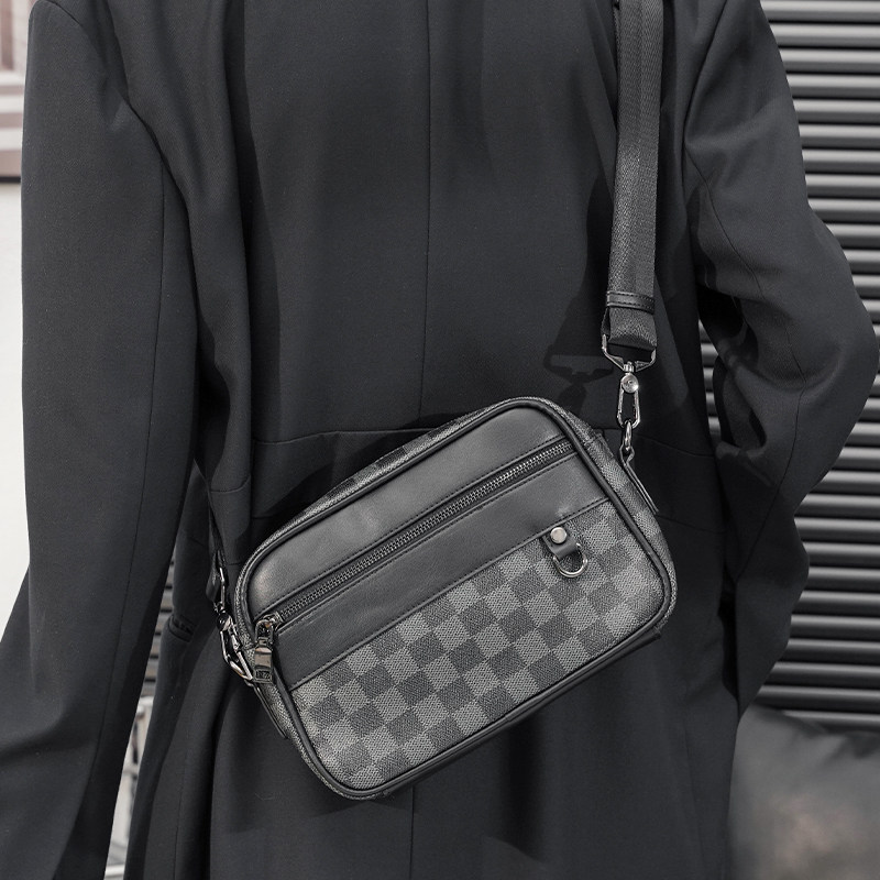 新款潮流男士休闲格子单肩包韩版皮质斜挎包潮牌时尚小方包小背包,淘宝优惠券,粉丝福利购,淘宝优惠卷