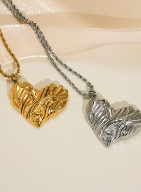 【DASEIN】欧美秋季网红ins单品OOTD复古个性压纹桃心钛钢项链