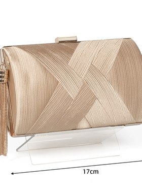 金色奢华优雅女士晚宴包首饰托盘摆件梳妆台套装样板间项链模特