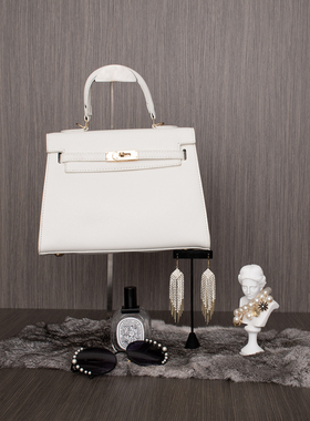 企信样板房衣帽间道具银色轻奢衣柜软装衣服女士服装首饰摆件包包