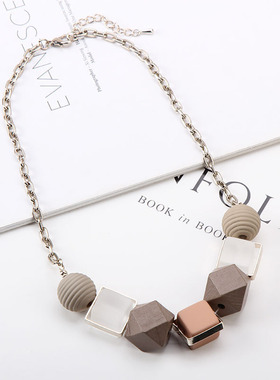 轻奢样板房衣帽间梳妆台软装摆件首饰项链衣柜收纳抽屉盒陈列饰品