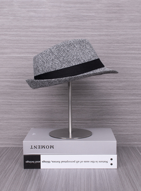 样板房衣帽间软装梳妆台配饰轻奢胡须刀托盘组合套装手表装饰摆件