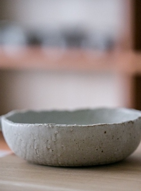 日本陶艺作家手作绵羊碗粗陶碗